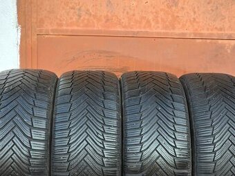 Zimní Michelin 225/50/17
