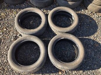 40. 4 ks letní pneumatiky 195/55 r16 vzorek 4,5mm