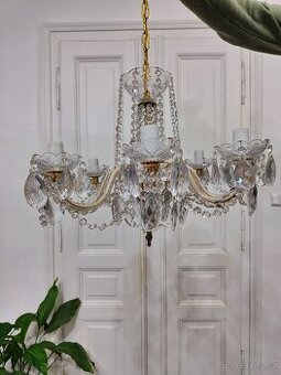 Osmi ramenný křišťálový lustr - průměr 62cm