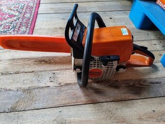 Motorová pila Stihl MS 210