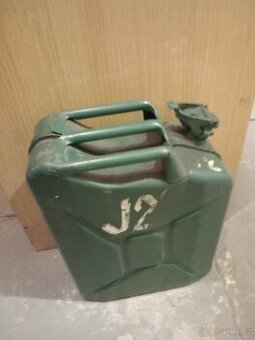 Prodám plechový kanystr 20l