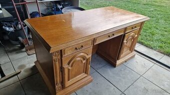 Rustikální stůl do prostoru I ke zdi.