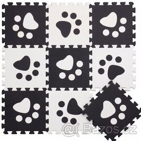 Pěnové puzzle na zem pro děti tlapky černo bílé i s okraji
