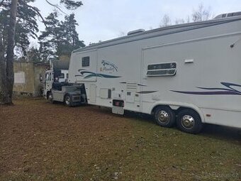 Obytný přívěs Cobra karavan