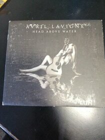 Avril Lavigne - Head above water
