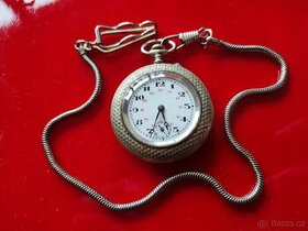 Kapesni hodinky Remontoir z retiazkou