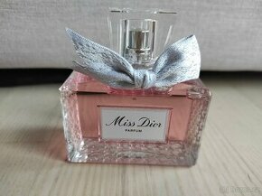 Miss Dior parfém
