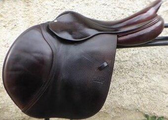 CWD skokové sedlo