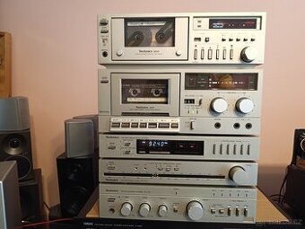Komponenty Technics