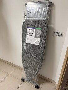 Nové - Žehlicí prkno zn. Siguro pro parní generátory