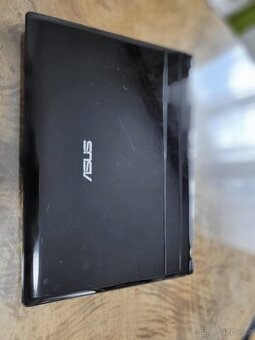 Prodám starší používaný funkční laptop Asus X59SLseri