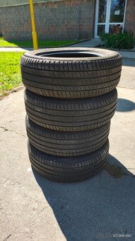 Michelin 215/60 R17