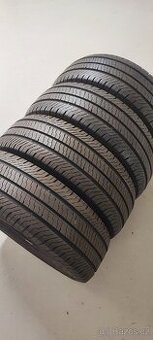 Jako nové 215/65/15C Continental VanContactEco 2022, 8.5mm.