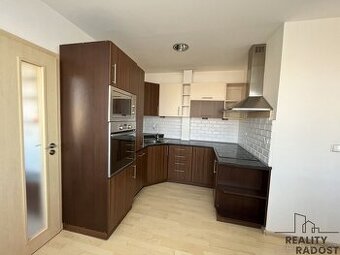 Pronájem bytu 3+1 s lodžií Ov-Poruba, byt 3+1, 2x lodžie, Ov