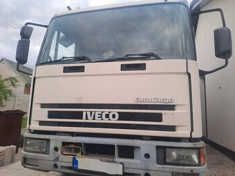 Iveco Eurocargo plachtová nastavba s celem