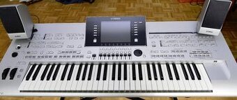Klávesnice Yamaha Tyros 4 - 1