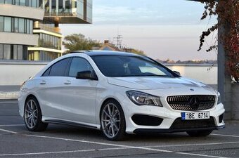 Mercedes-Benz CLA 220 cdi AMG packet