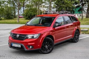Fiat Freemont 2.0 JTDm 125 kW, AT, 4x4 LOUNGE - 7 miestne