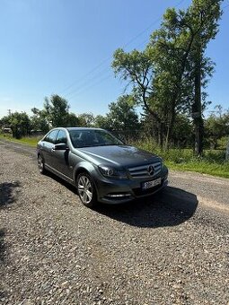 Mercedes-Benz C220 CDI, rv 2011, 1. Majitel, Automat 7G.