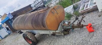 Nadrz bsa se sněhovou pumpou k oprave