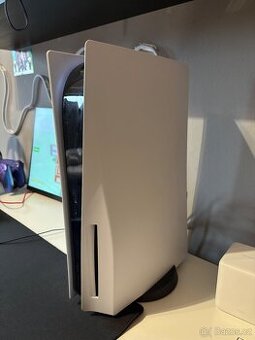 PS5 s VR brýlemi