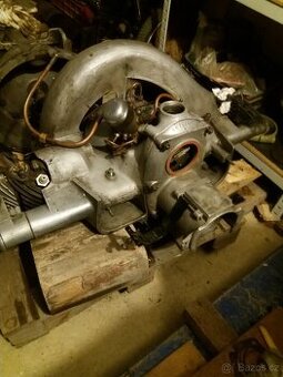 TATRA 12 - MOTOR PO GO