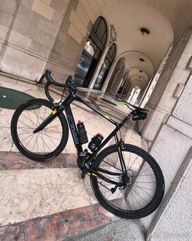 Silniční kolo Cinelli Superstar, Ultegra, FFWD, karbon
