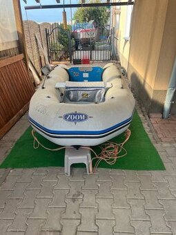 Prodám člun ZODIAC ZOOM 340 ve slušném stavu