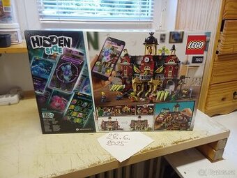 LEGO® Hidden Side 70425 Strašidelná střední škola v Newbury
