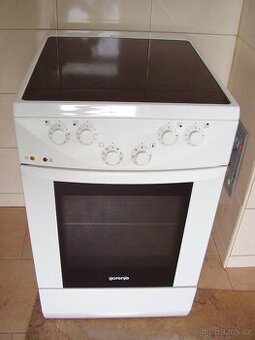 Sklokeramický sporák GORENJE