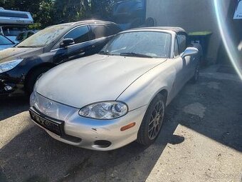 Mazda MX-5 ROADSTER Miata