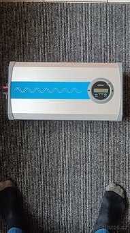 EPever IPower IP3000-42-Plus-T měnič napětí 3000W 48V