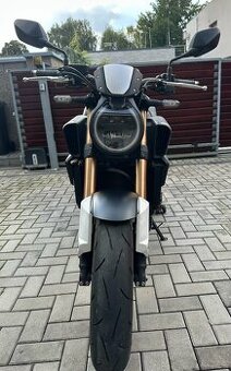 Honda CB 650 R e-clutch