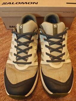 Salomon Outrise Gore-Tex