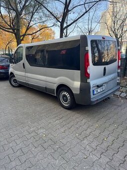 Opel Vivaro 9 míst