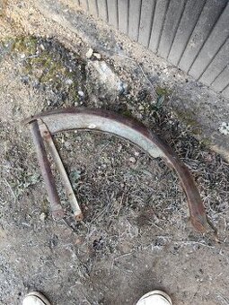 Jawa 250 speciál zadní blatník