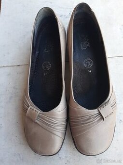 Dámské kožené boty