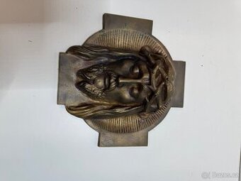 Masivní mosazný reliéf – Hlava Krista, sakrální umění