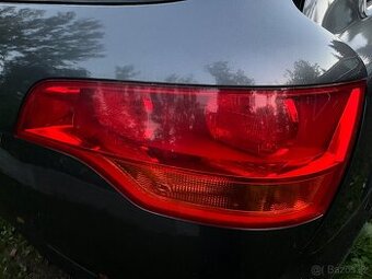 Prodám zadní světla na Audi q7