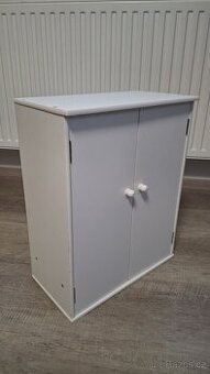 Šatní skříň pro panenky bílá - 1