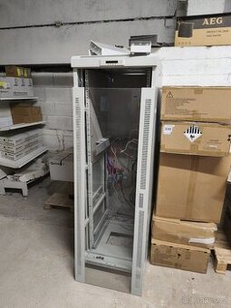 Rack na baterie - Lexi