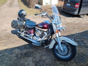 Yamaha xvs 1100 dragstar classic