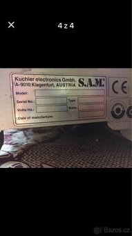 Nářezový stroj-Kráječ uzeniny a sýrů - poloautomat