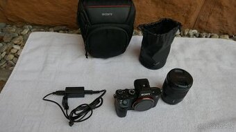 SONY Alpha A7 II + Sony FE 24-70 mm/brašna