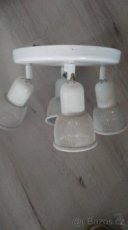 Stropní svítidlo bílé