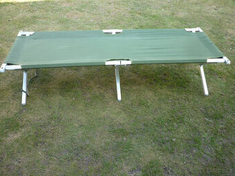 vojenské polní lehátko NATO military