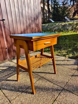 Nádherný Retro TV stolek s otočnou deskou_Brusel