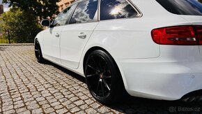 Audi A4 B8 - 2.0 tdi - manuál - bohatá výbava