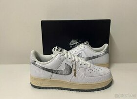 Nike Air Force 1 Classics 50 Years Of Hip-Hop vel.44/28cm