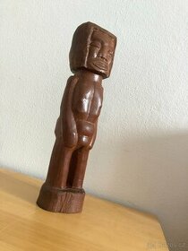 Dřevěná soška z Kuby (32 cm)